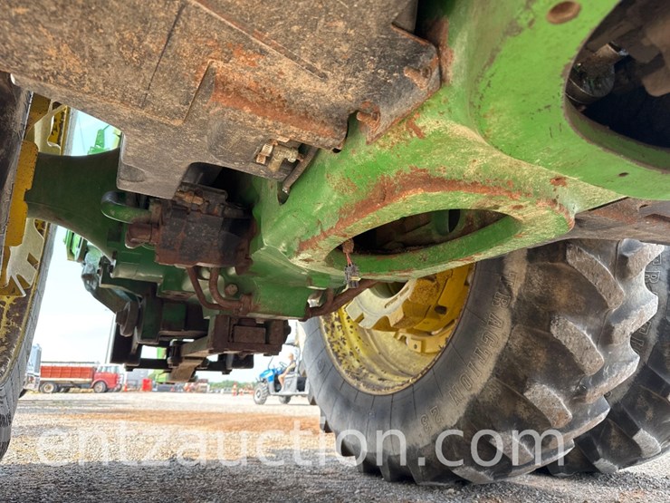 2005-john-deere-8320-image-48