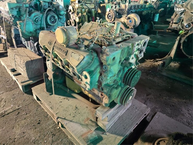 caterpillar-3208-image-6