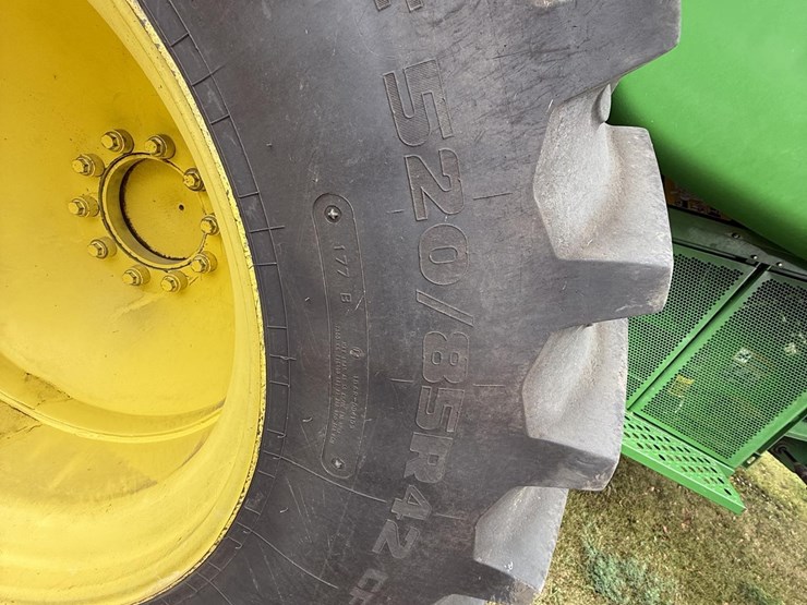 2001-john-deere-9750-image-17