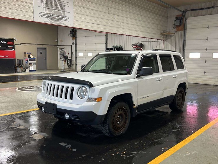 2015-jeep-patriot-image-1