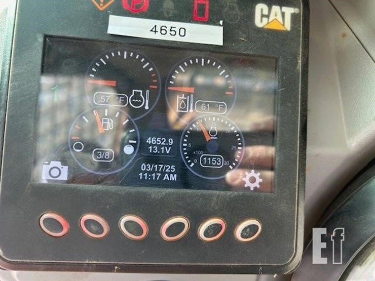 2021-caterpillar-259d3-image-12