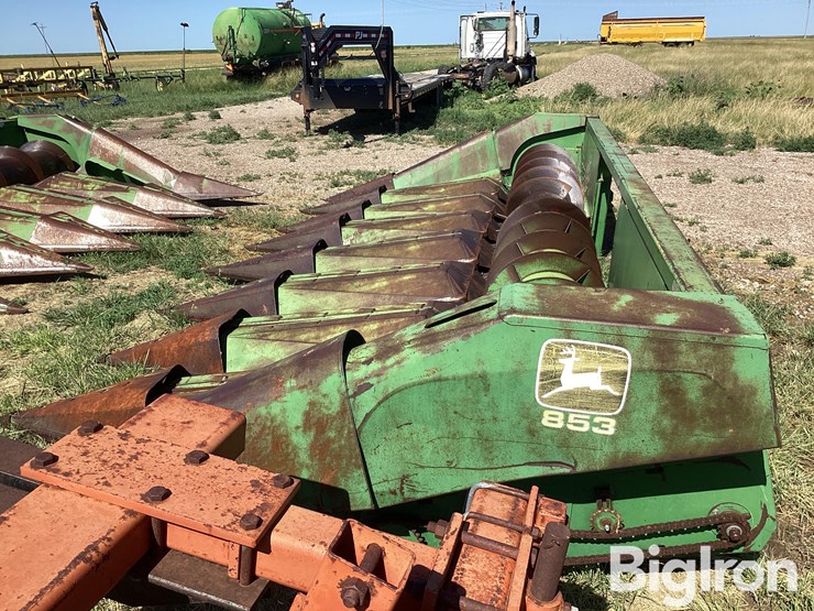 john-deere-853-image-8