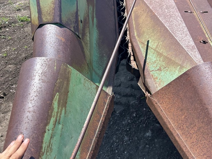 john-deere-853-image-11