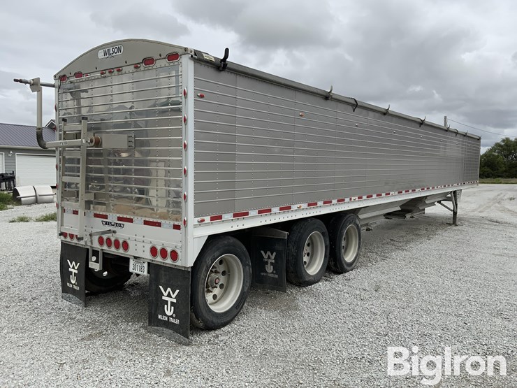 2015-wilson-50'-x-96"-image-5