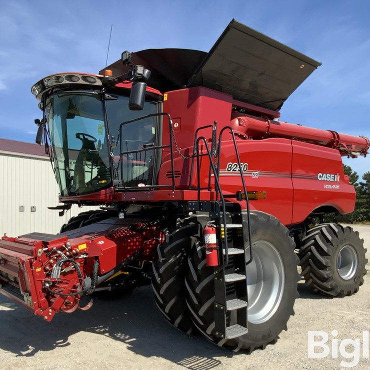 2021 CASE IH 8250