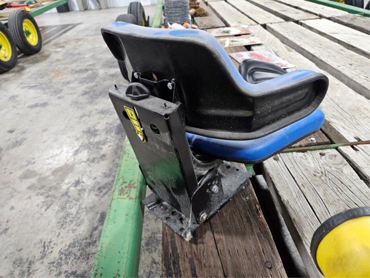 #363-•-new-blue-tractor-seat-image-4