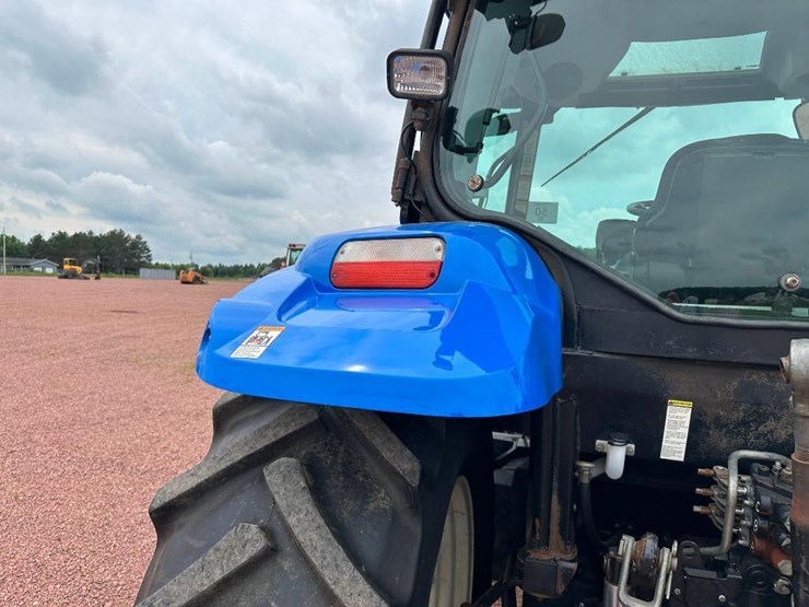 2009-new-holland-855tl-image-22