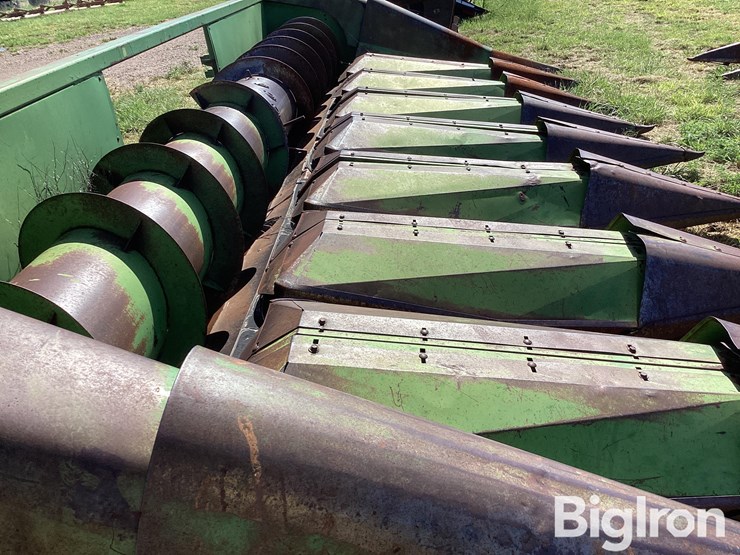 john-deere-853-image-17