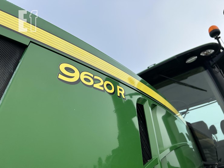 2017-john-deere-9620r-image-13