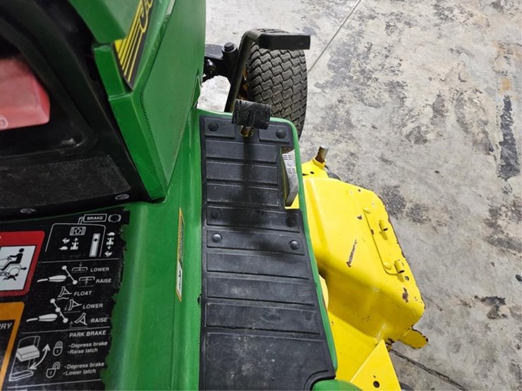 john-deere-425-image-24