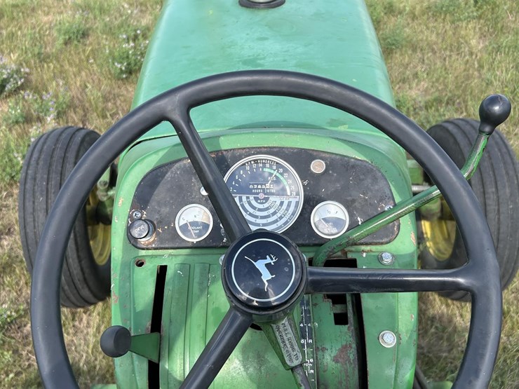 john-deere-2010-image-17