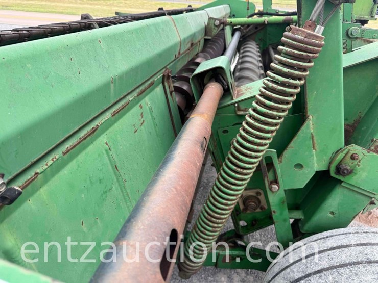 john-deere-160a-image-12