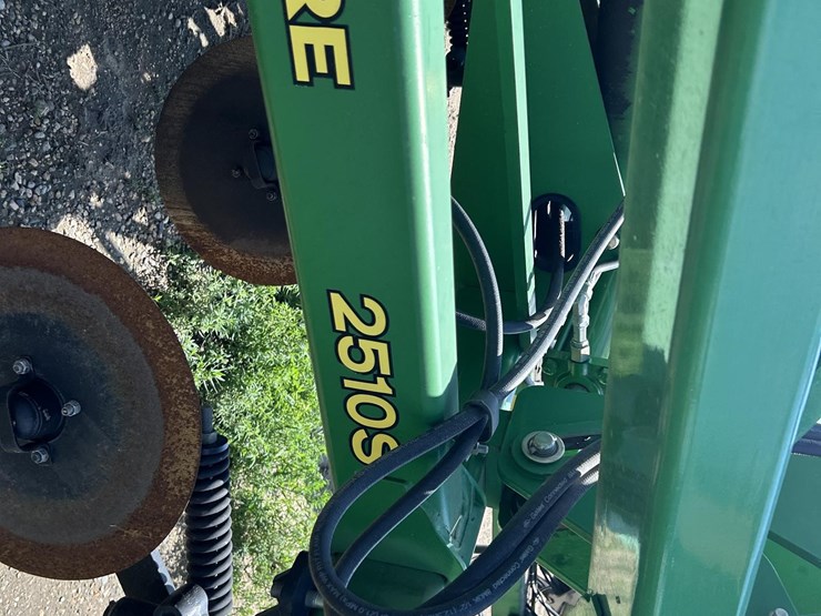 john-deere-2510s-image-33