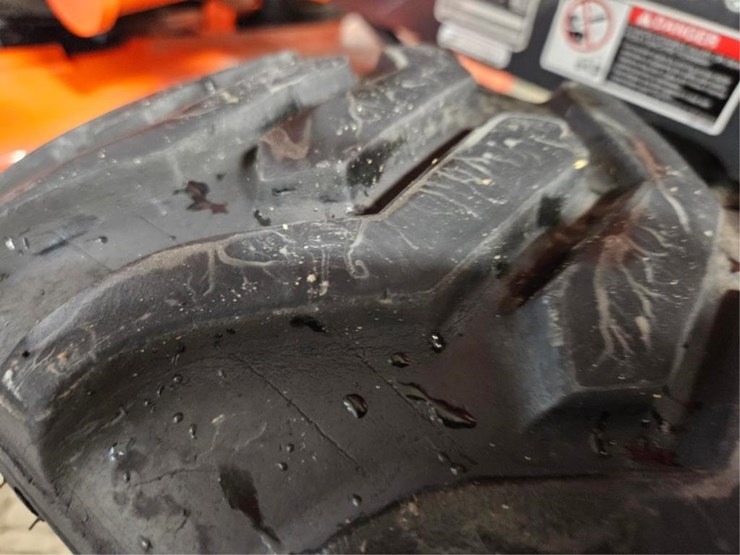 kubota-bx2380-image-48