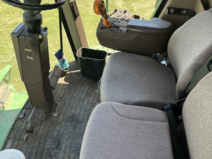 2001-john-deere-9650-sts-image-34