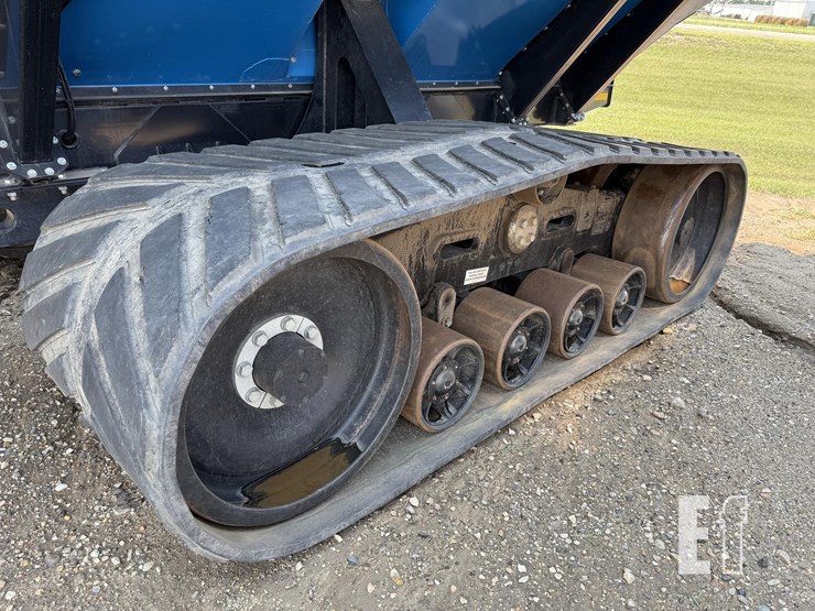 2020-kinze-1305-image-16