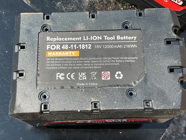 #104-•-lithium-ion-18v-battery-image-3