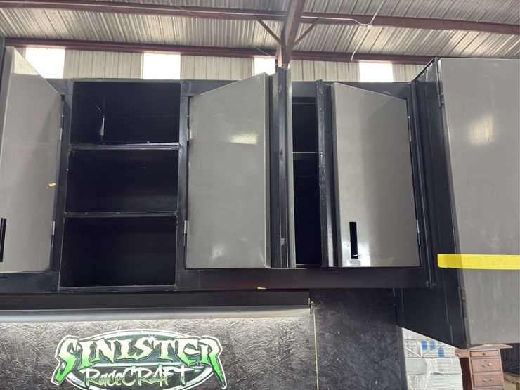 toolbox-w/-call-cabinets-image-6