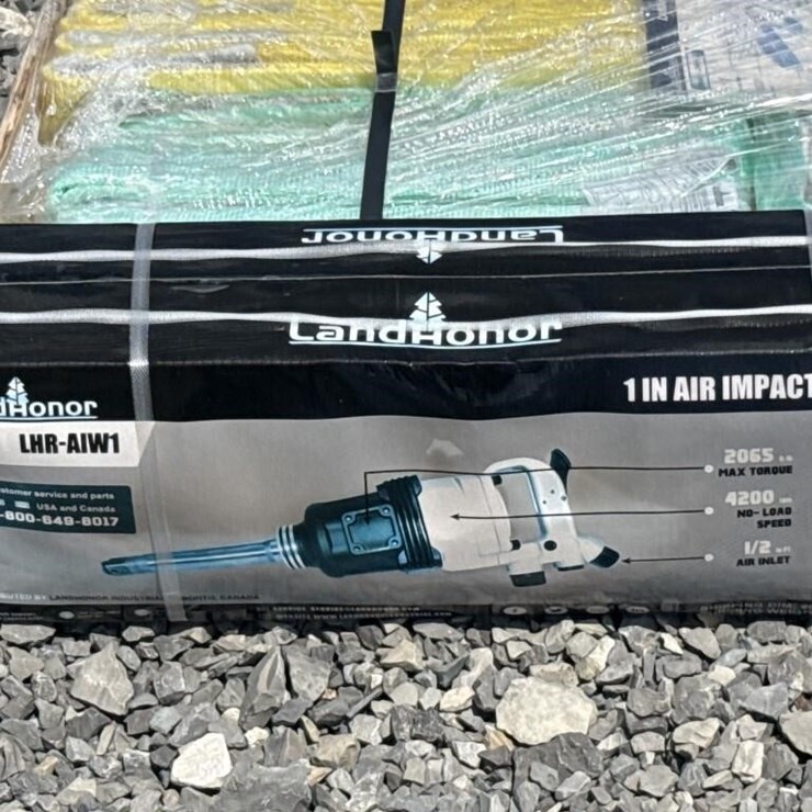 Land Honor 1" air impact wrench.