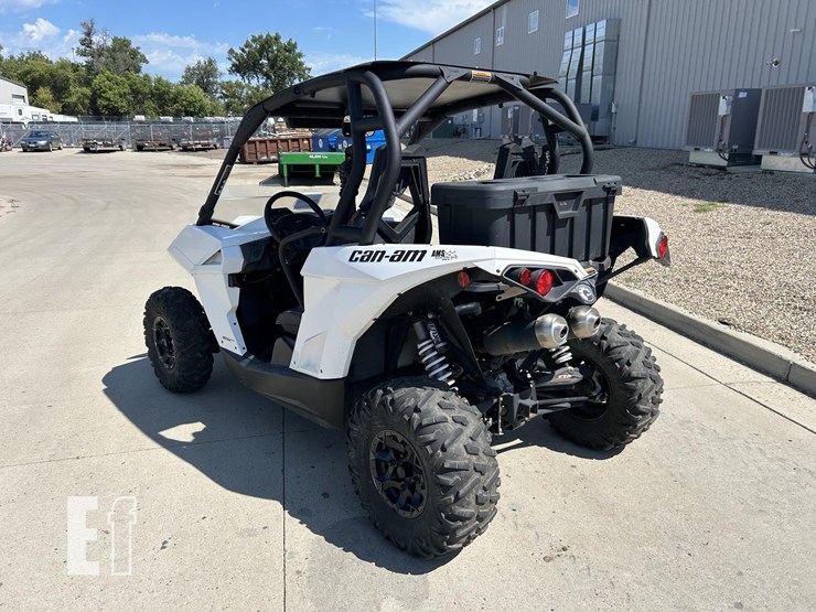 2017-can-am-maverick-x-xc-1000r-image-9