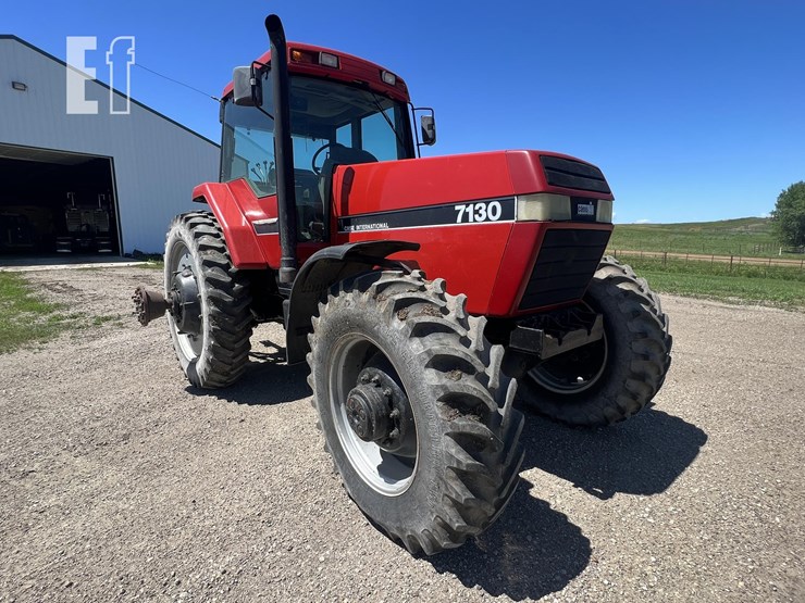 1989-case-ih-7130-image-1