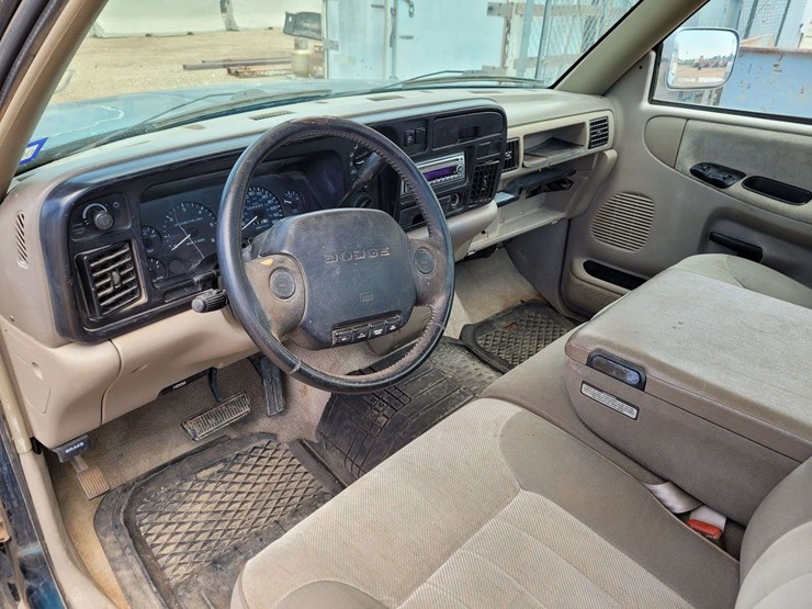 1994-dodge-ram-1500-image-8