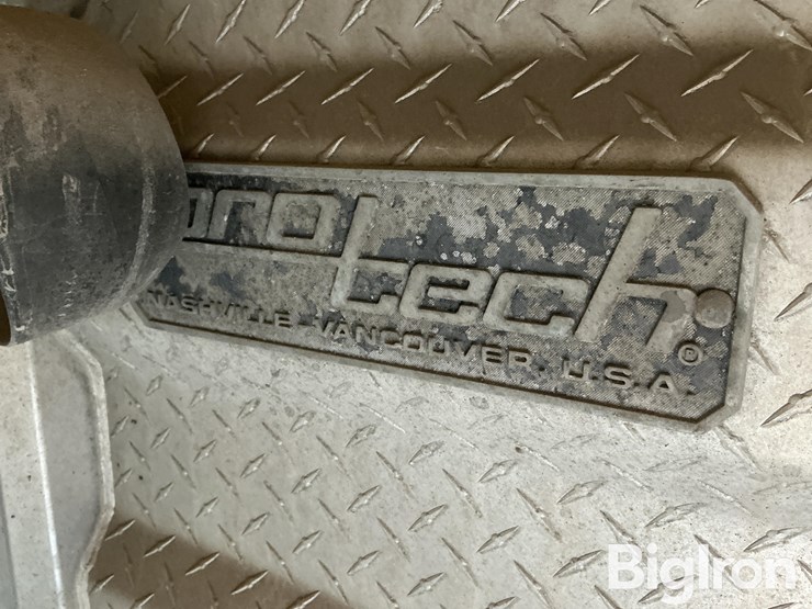 protech-aluminum-headache-rack-image-14