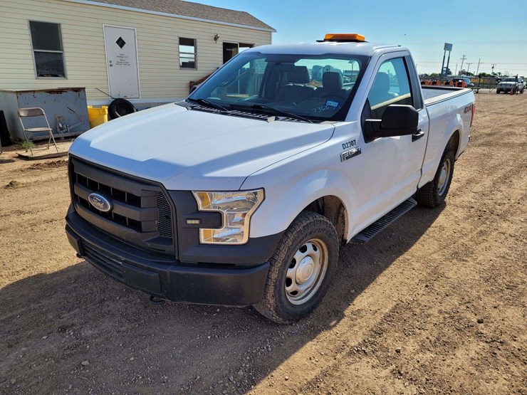 2017-ford-f150-image-1