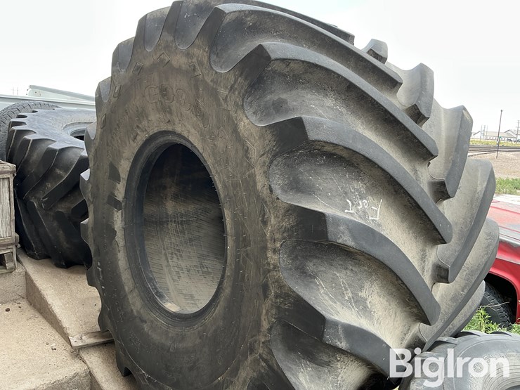 goodyear-1000/50r25-rear-floater-tire-image-4