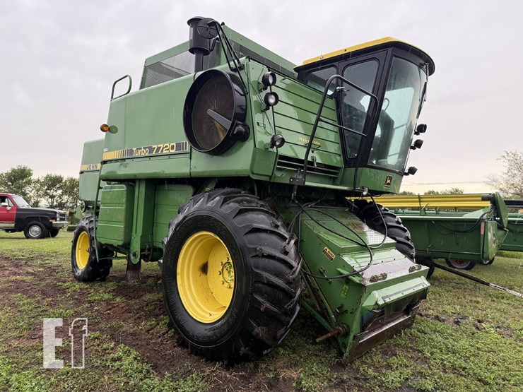 john-deere-7720-image-2