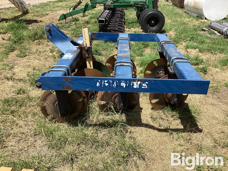 blu-jet-track-master-image-8