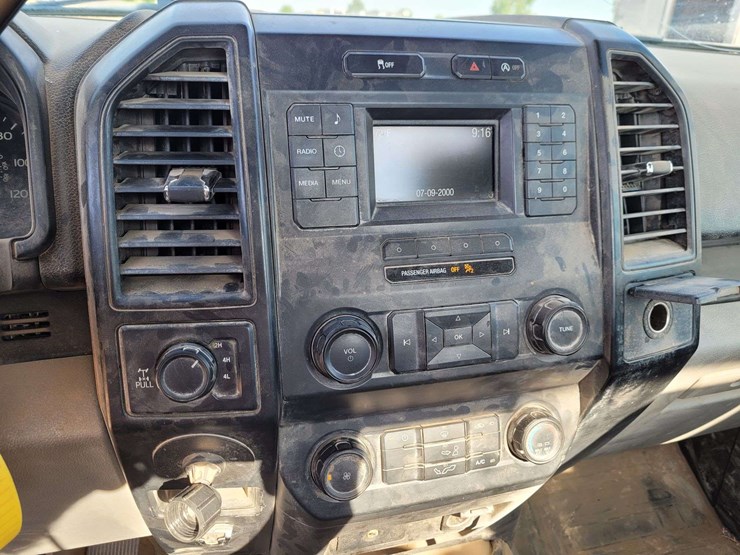 2018-ford-f150-image-10