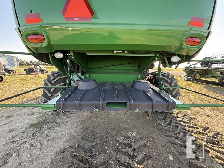 2021-john-deere-s780-image-32