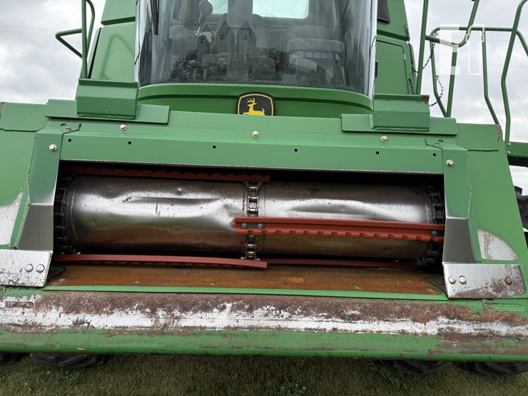 2003-john-deere-9750-image-3