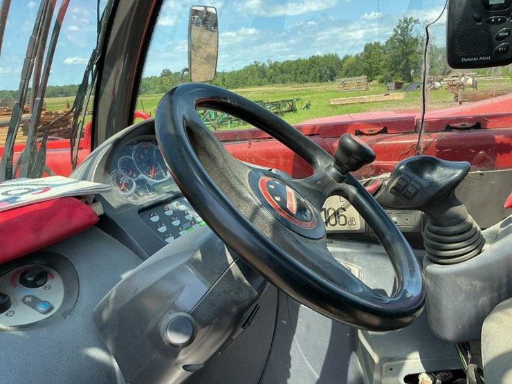 2016-manitou-mlt840-115-ps-image-51