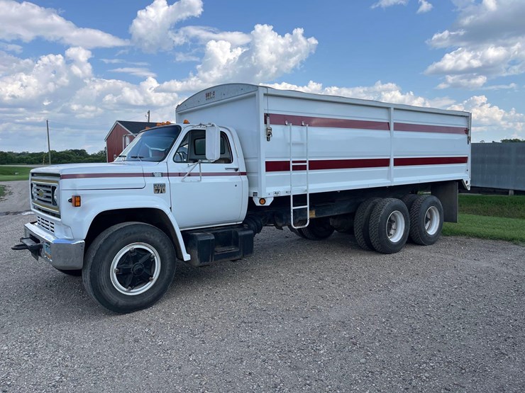1979-chevrolet-c70-image-1