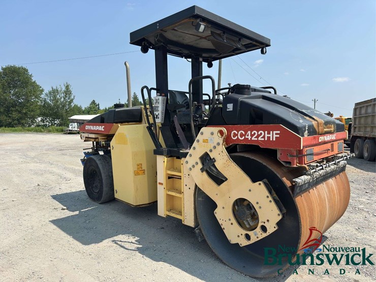 2005-dynapac-cc422hf-image-2