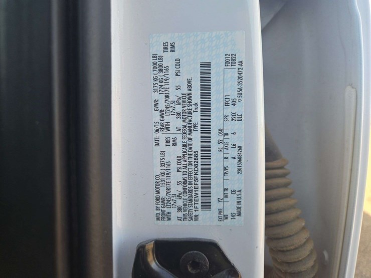 2015-ford-f150-xlt-image-17