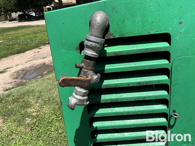 john-deere-2-image-13