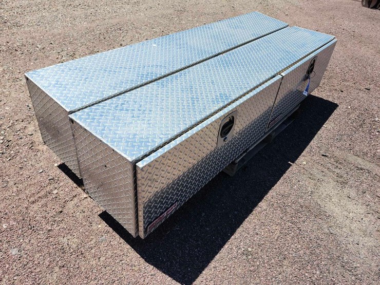 weather-guardside-mount-truck-tool-boxes-image-4