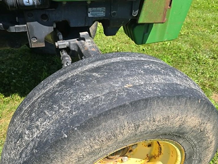 2005-john-deere-5320-image-23