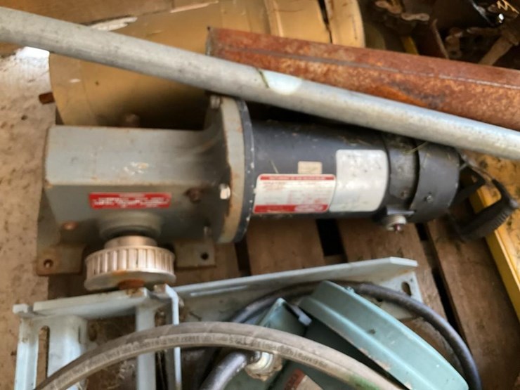 #161-•-electric-motors-and-gearbox-image-6