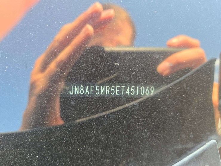 2014-nissan-juke-image-18