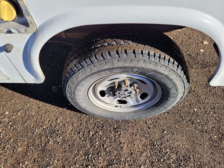 2013-ford-f350-sd-image-18