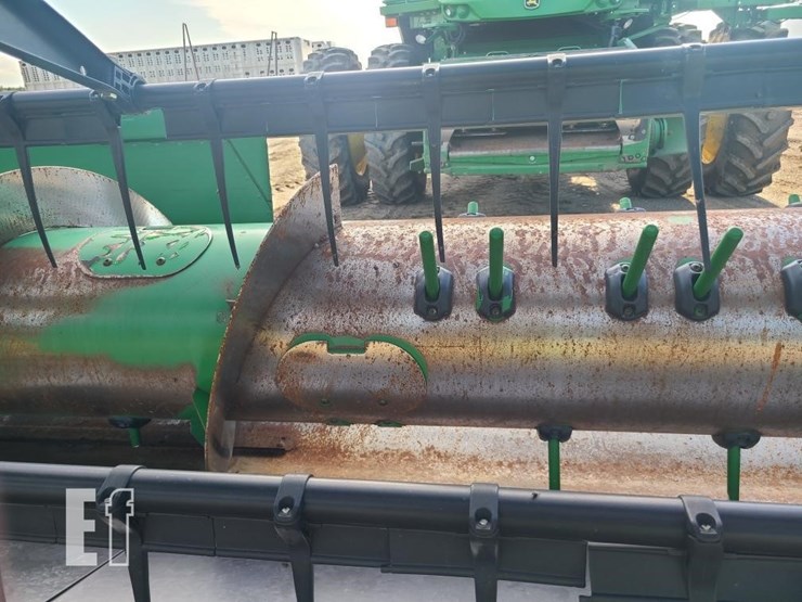 2011-john-deere-635f-image-4