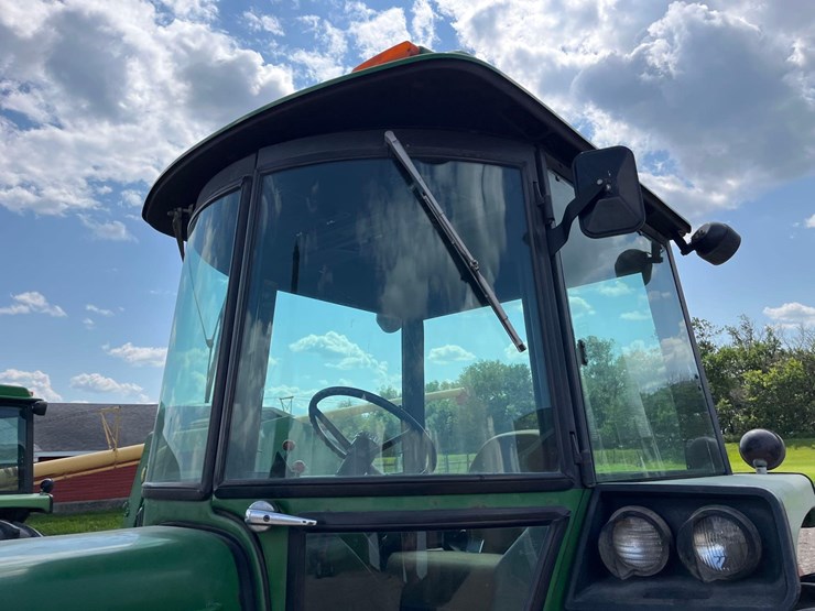 1981-john-deere-4240-image-28