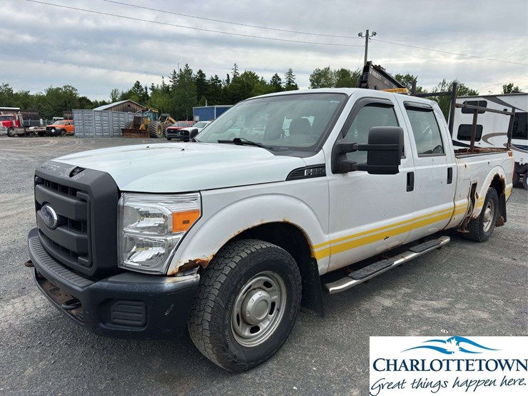 ford-f250-xl-image-1
