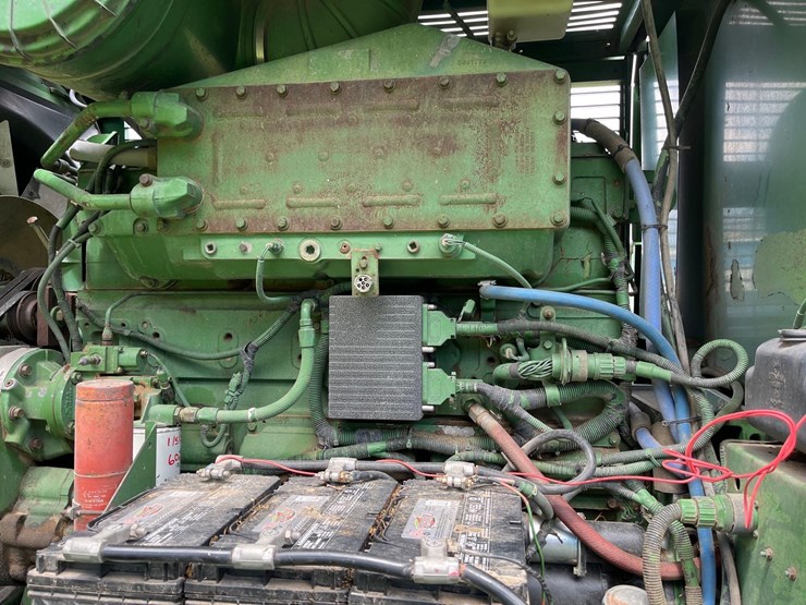john-deere-6950-image-42