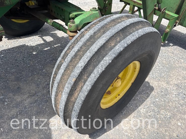 1983-john-deere-4850-image-18