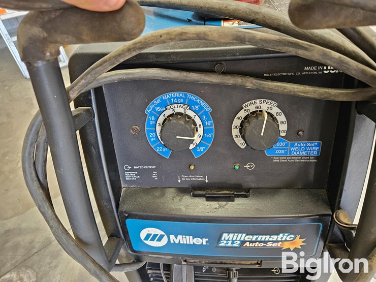 miller-millermatic-212-autoset-mig-welder-image-10